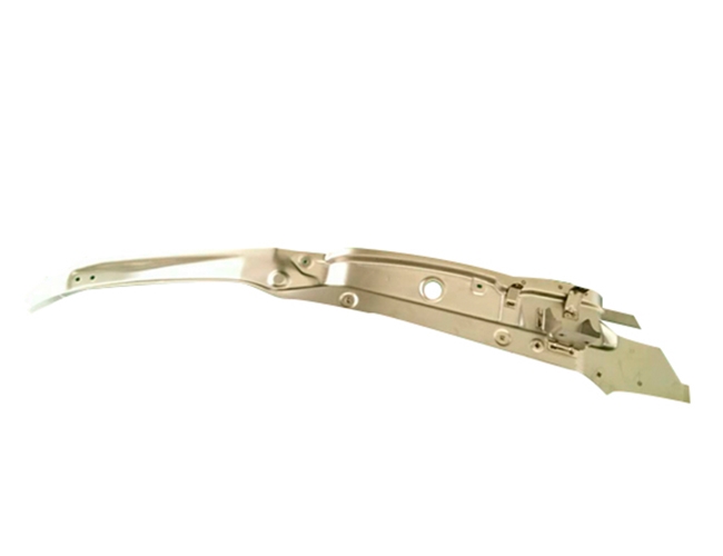 左右尾燈安裝板總（zǒng）成